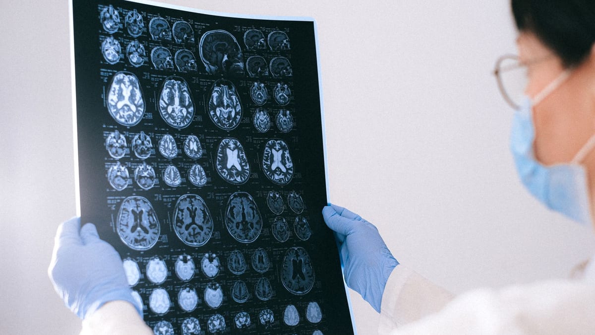 Premio Nobel per la Medicina 2026 all'optogenetica